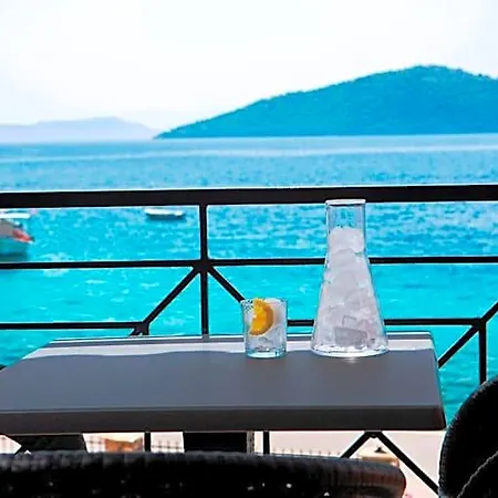 Captain Nick 2* Katokhorion (Lefkada)